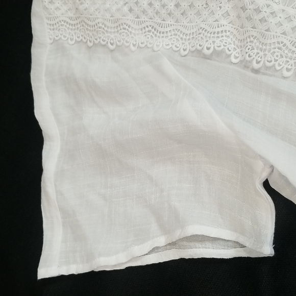Zac & Rachel Square Neckline Short Sleeves White Top. Size PL - Picture 8 of 12